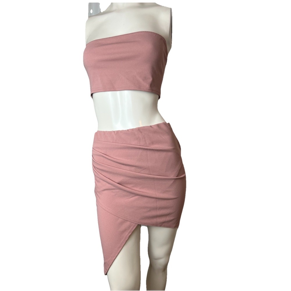 Nasty Gal Rose Two-Piece Bandau Top and Skirt Set Size 6 NWT